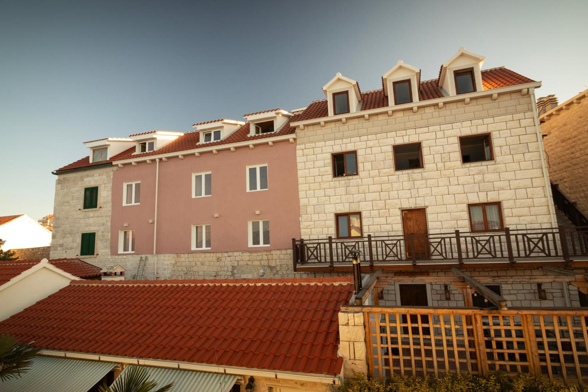 Taverna & Rooms Sutivan Kültér fotó