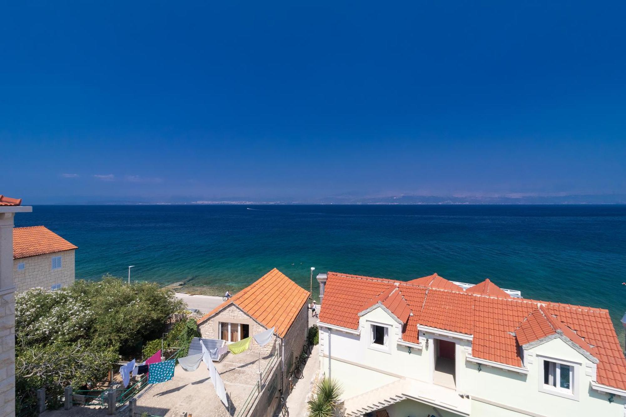 Taverna & Rooms Sutivan Kültér fotó